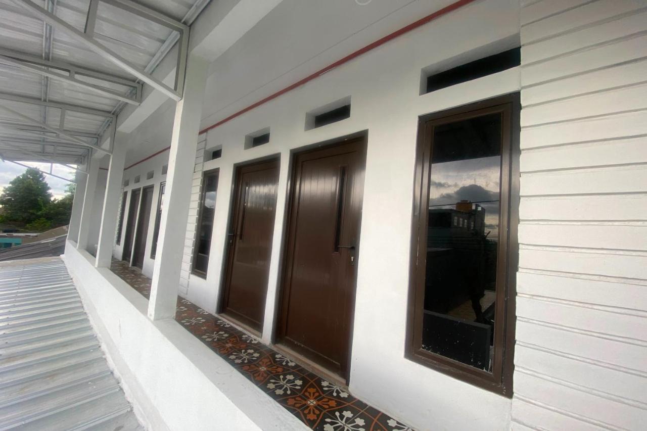 Express O 92147 Nia Residence Depok Ngoại thất bức ảnh